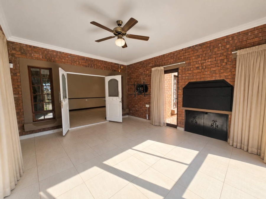 3 Bedroom Property for Sale in Dan Pienaar Free State